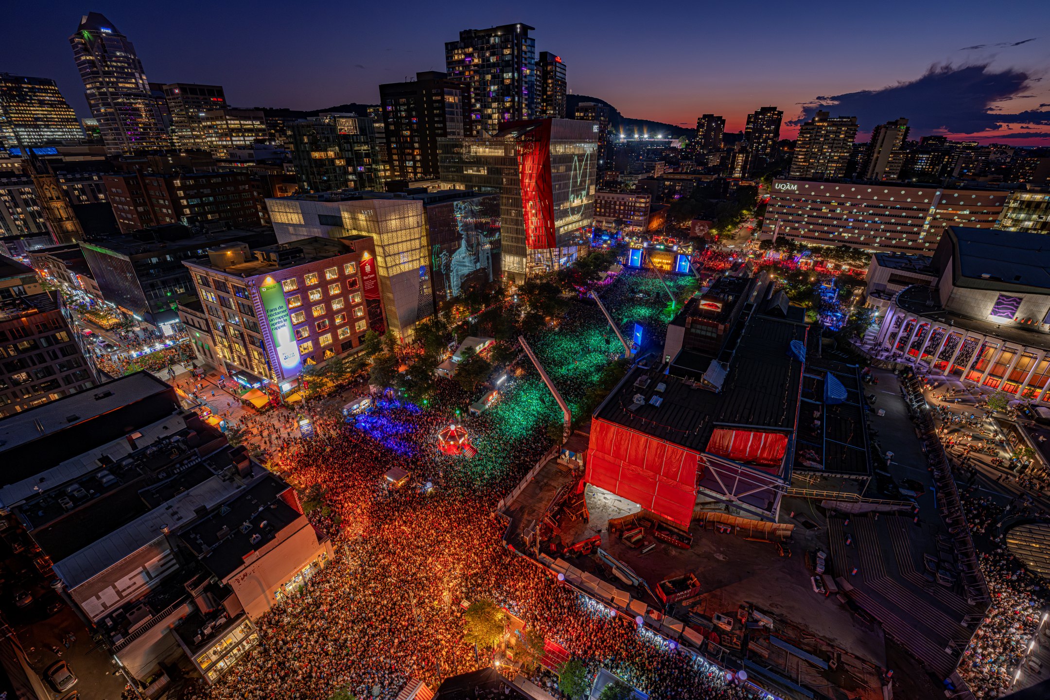 Foule record pour Angine de poitrine au Festival de Jazz de Montréal